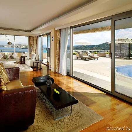 Otel Sheraton And 5*